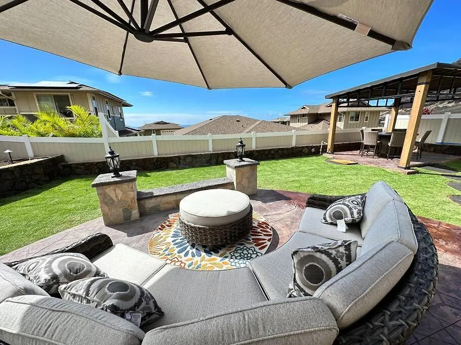Ferienhaus New 4 Bedroom Home With Ocean And Gorgeous Mountain Views In The Gated Community Of Mauna Olu Waianae
