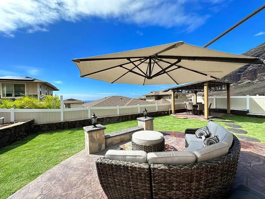 New 4 Bedroom Home With Ocean And Gorgeous Mountain Views In The Gated Community Of Mauna Olu Waianae